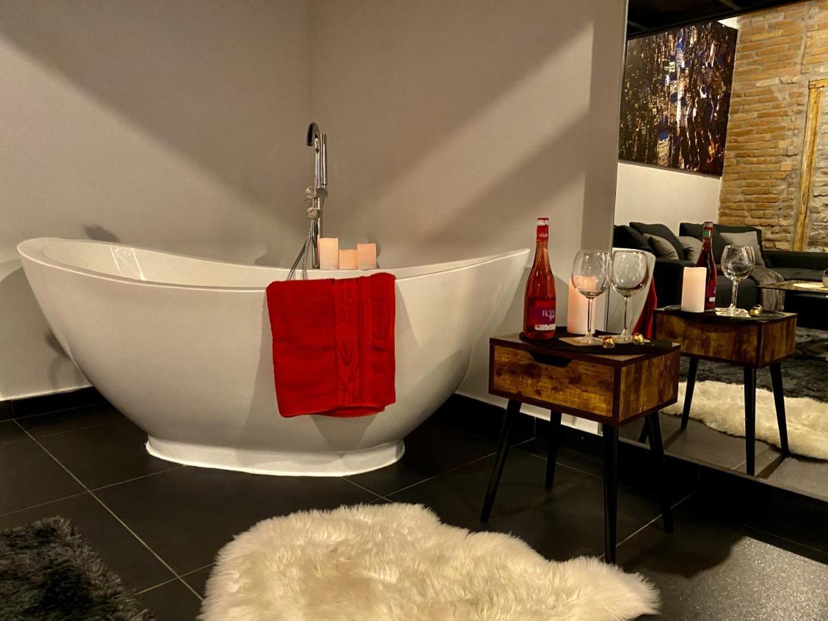 Kiraly Street , Stylish Apartment Budapest Bagian luar foto